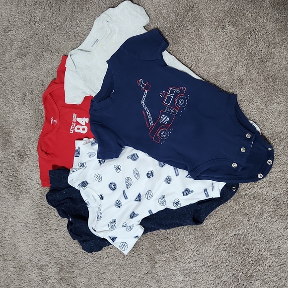 Carter's Other - 12m Onesie Bundle